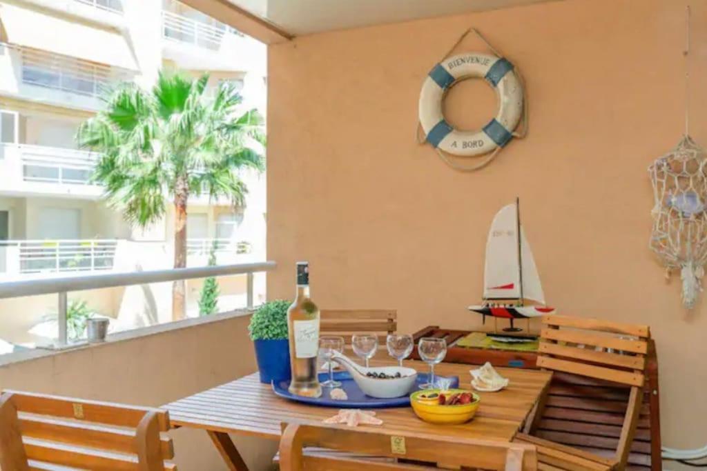 St Roch 2 - Appart 300 M De La Gare, Clim, Terrasse, Garage Antibes Exterior foto