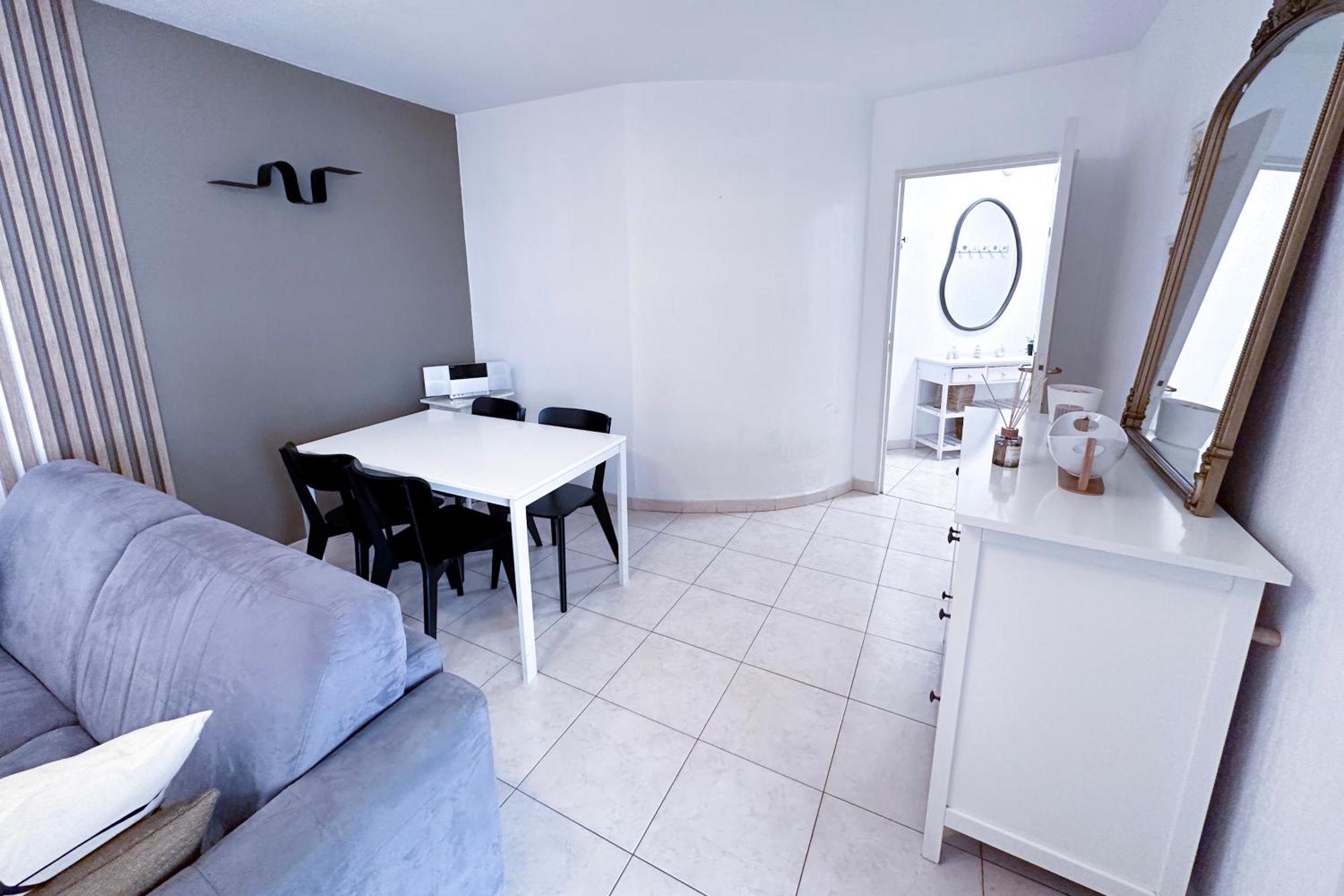 St Roch 2 - Appart 300 M De La Gare, Clim, Terrasse, Garage Antibes Exterior foto